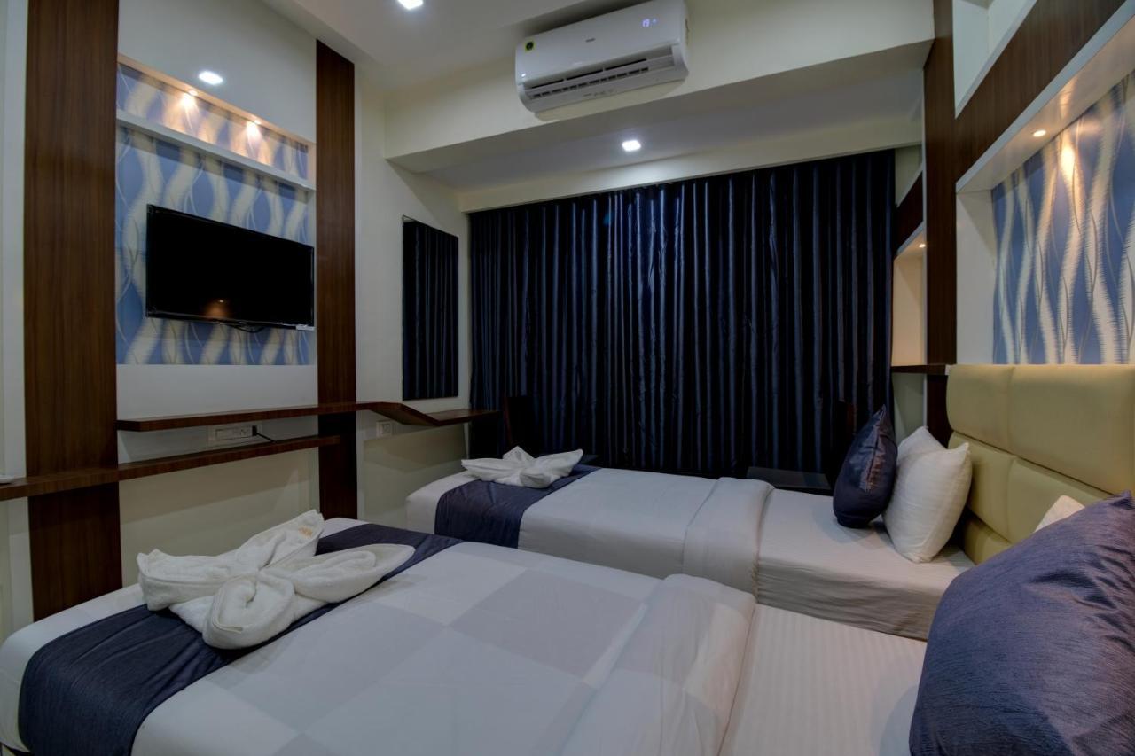 Hotel Mourya Residency Navi Mumbai Exteriör bild